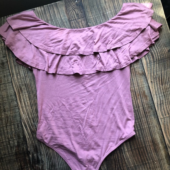 Flounce Top Bodysuit in Mauve 🌷 - Picture 4 of 6